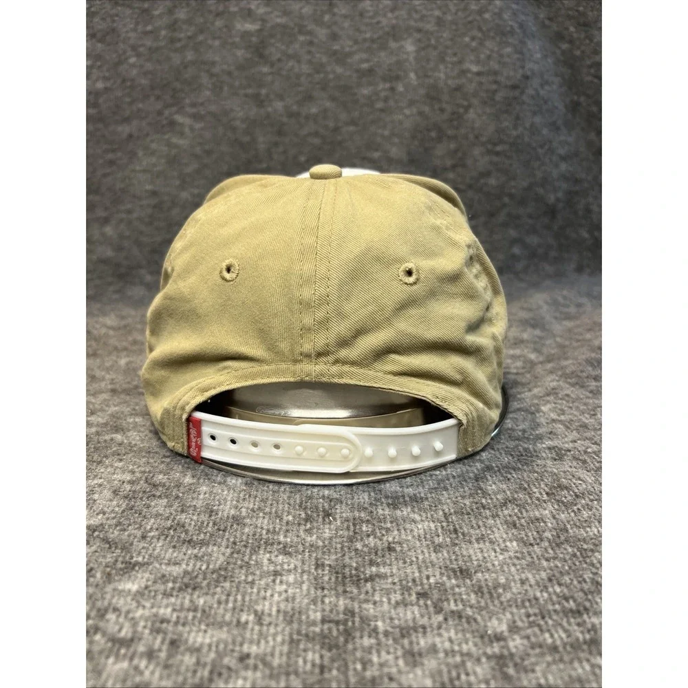 Levi's Baseball‎ Cap Youth Tan/White Embroidered Adjustable Strapback Hat Clean!